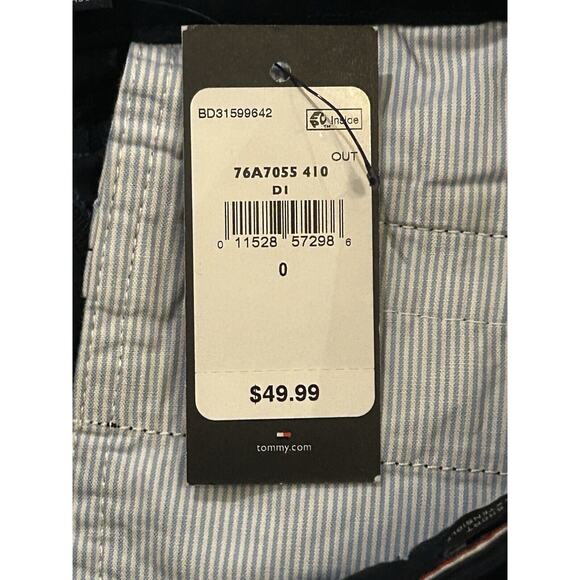 NWT Tommy Hilfiger The Flex Navy Blue Classic Stretch Shorts Women's size 0 - Picture 8 of 8